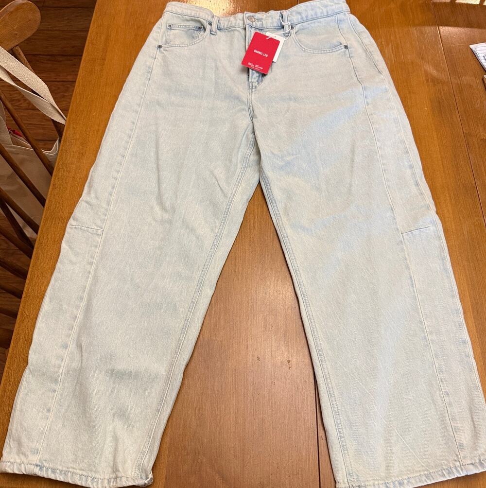 NWT Lucky Brand Women's Barrel Leg Jean light vintage wash 12/31 boho artsy chic